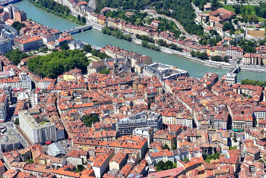 38grenoble-110-0707