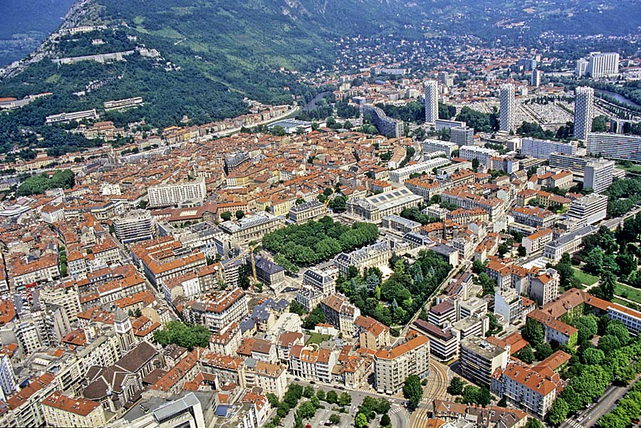 38grenoble-13-e95