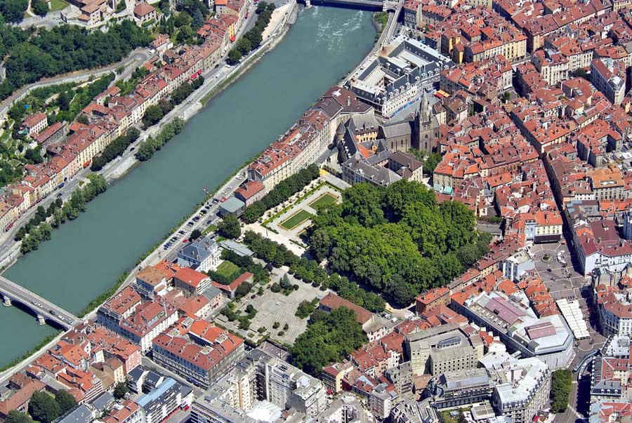 38grenoble-56-0707