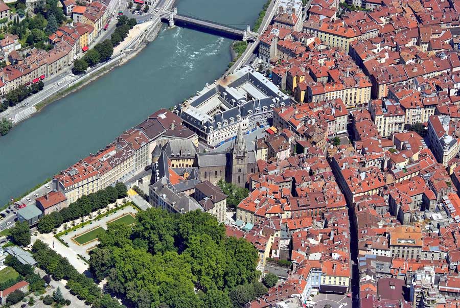 38grenoble-58-0707