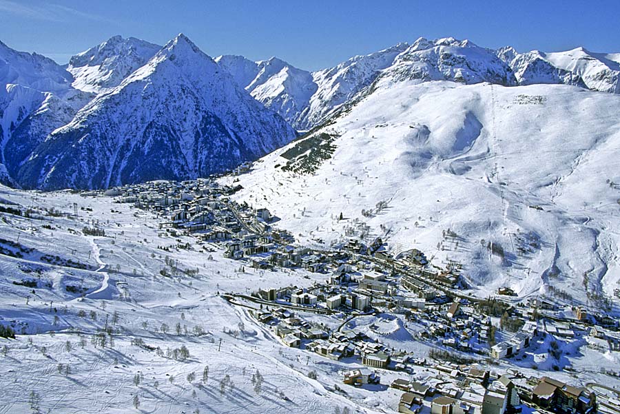 38les-deux-alpes-12-h01