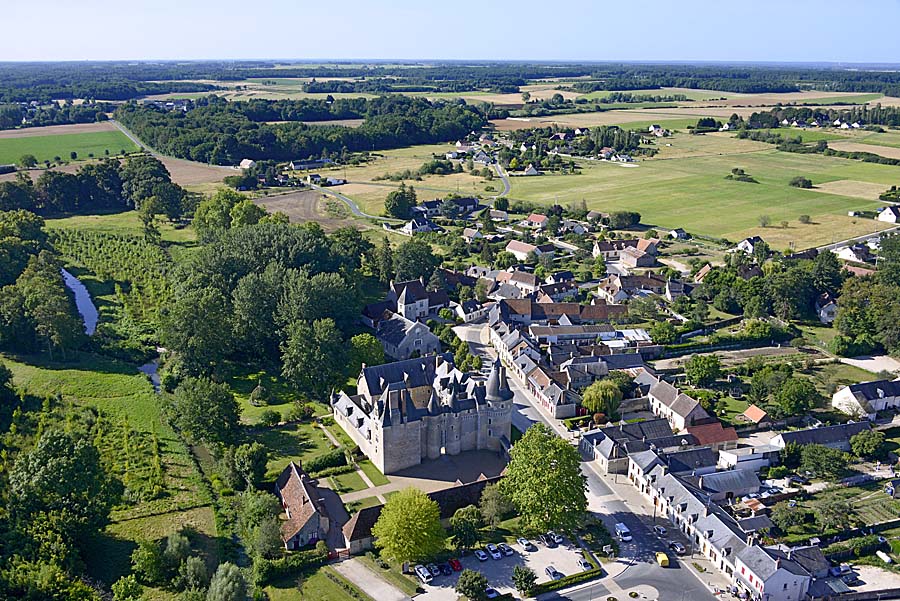 41fougeres-sur-bievre-11-0720