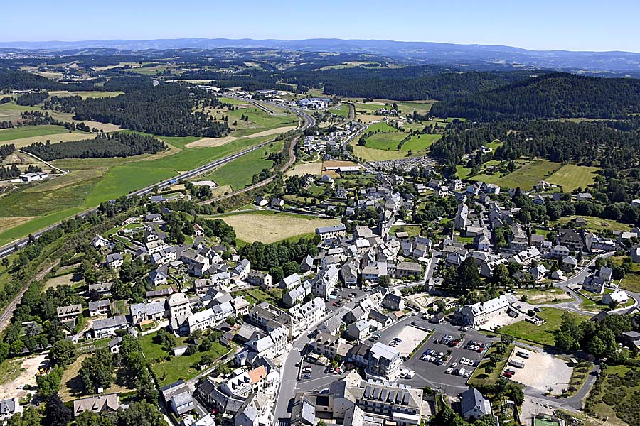 48aumont-aubrac-2-0721