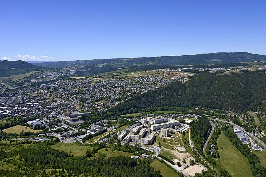 48mende-19-0713