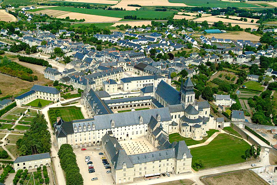 49fontevraud-10-0704