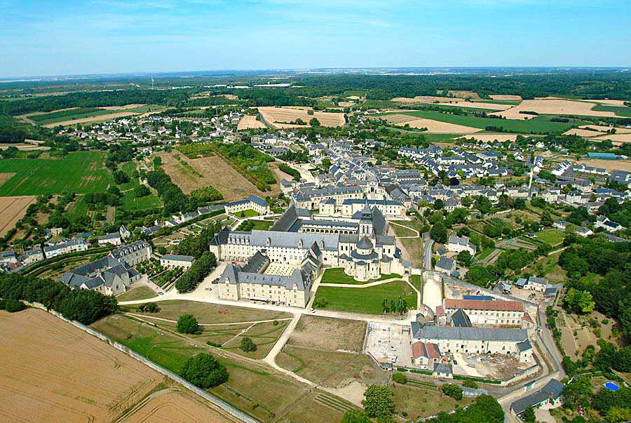 49fontevraud-7-0704