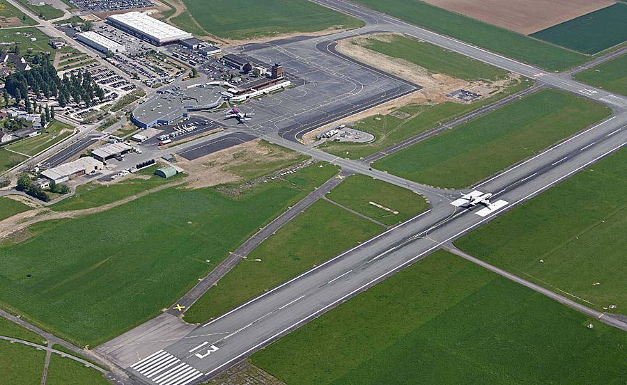 60-beauvais-aeroport-2-0508