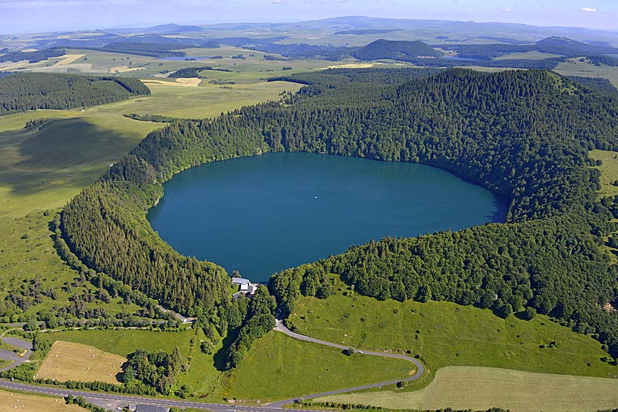 63lac-de-pavin-43-0618