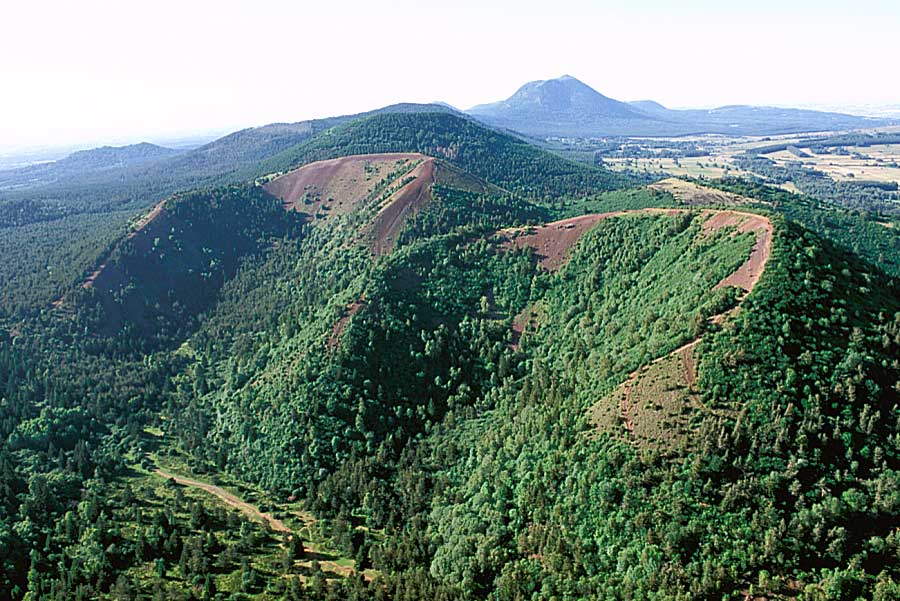 63puy-de-la-vache-1-e03