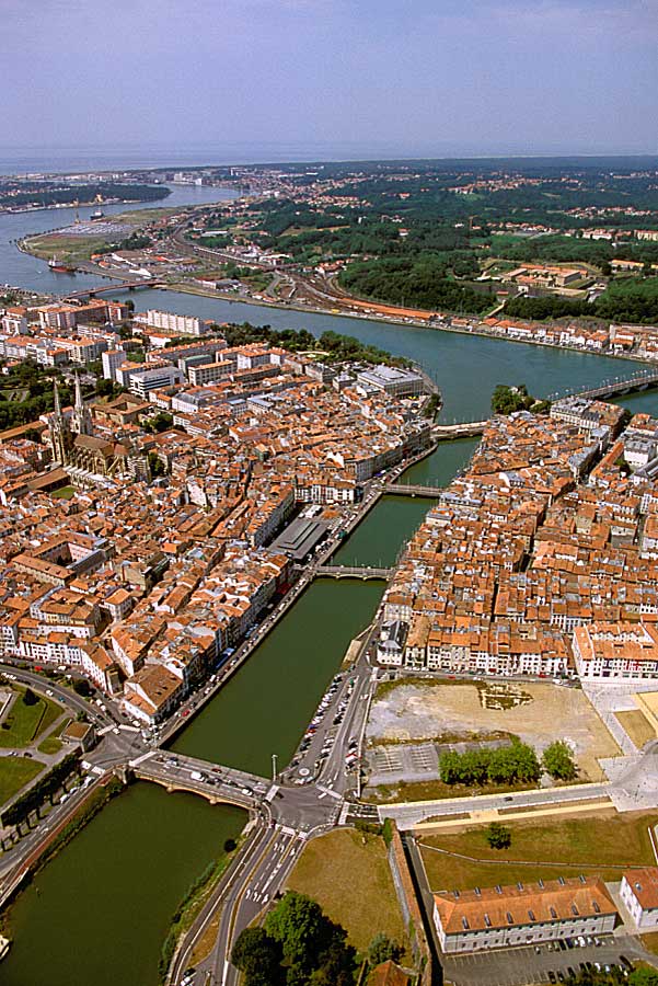 64bayonne-11-e02