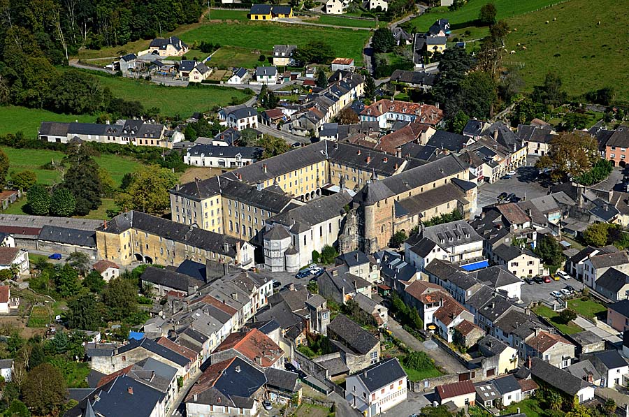 65saint-pe-de-bigorre-33-0911
