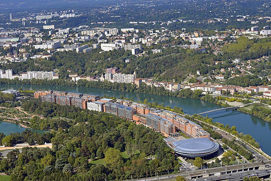 69lyon-1091-0917