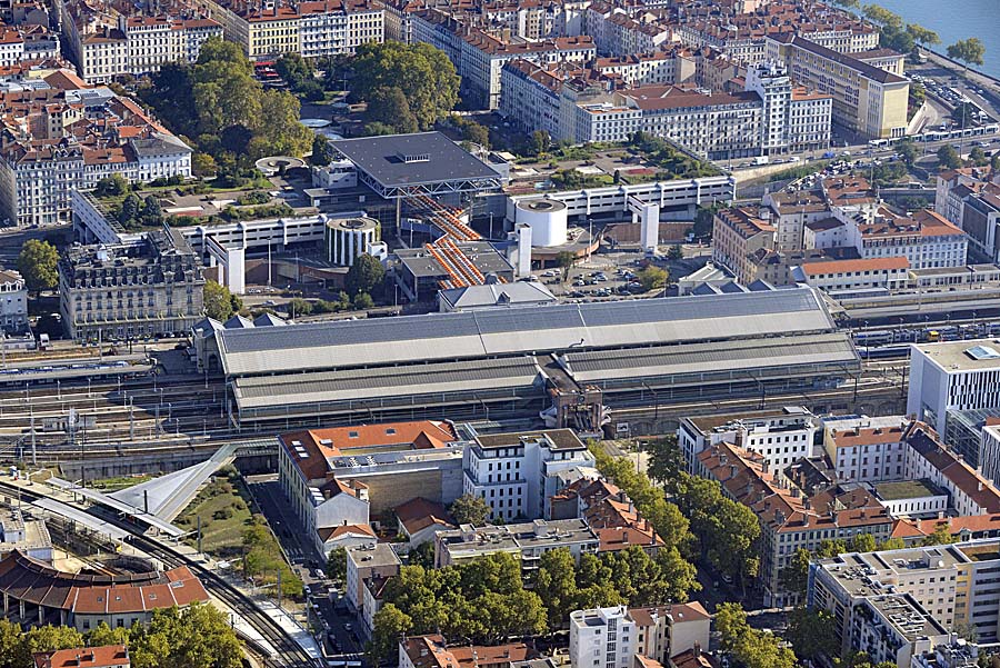 69lyon-148-0917