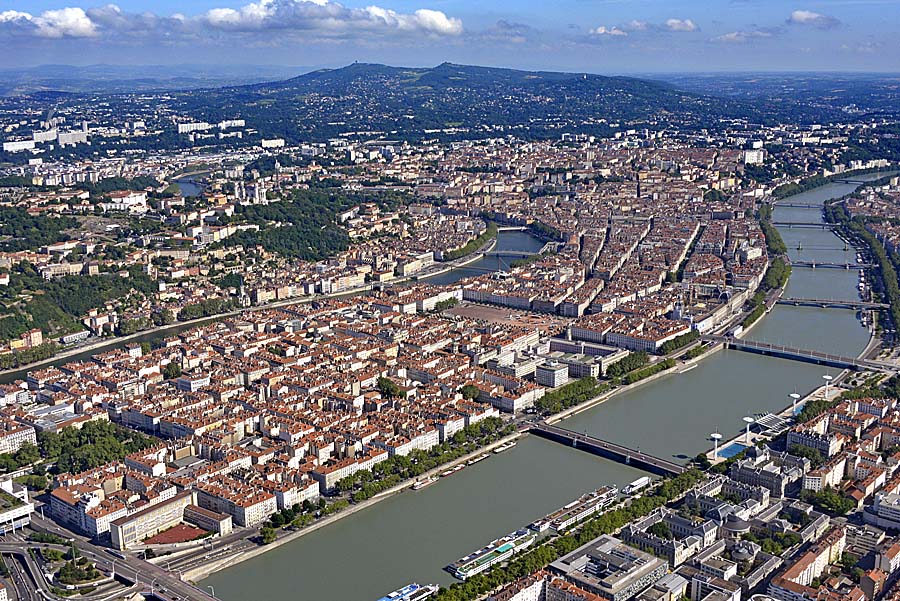 69lyon-21-0716