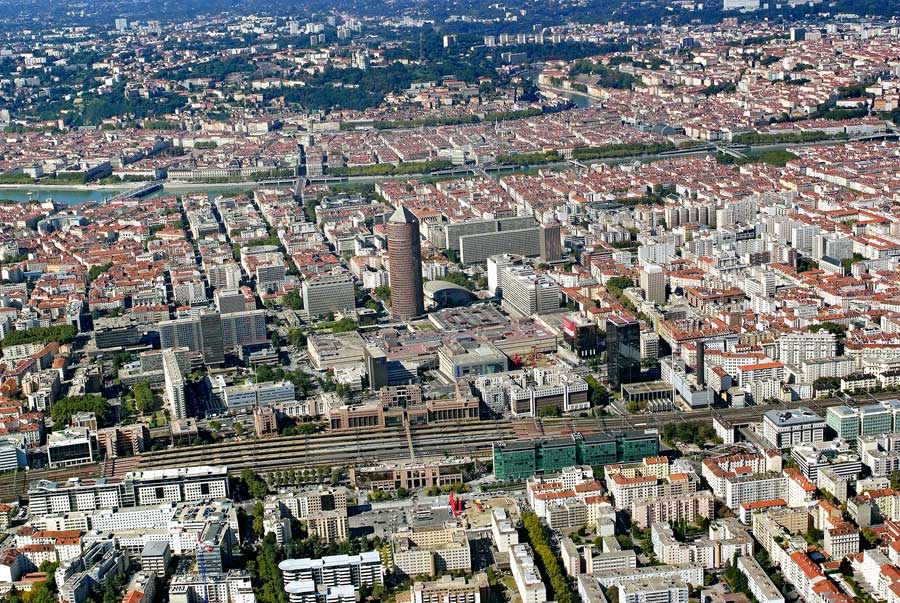 69lyon-229-0907
