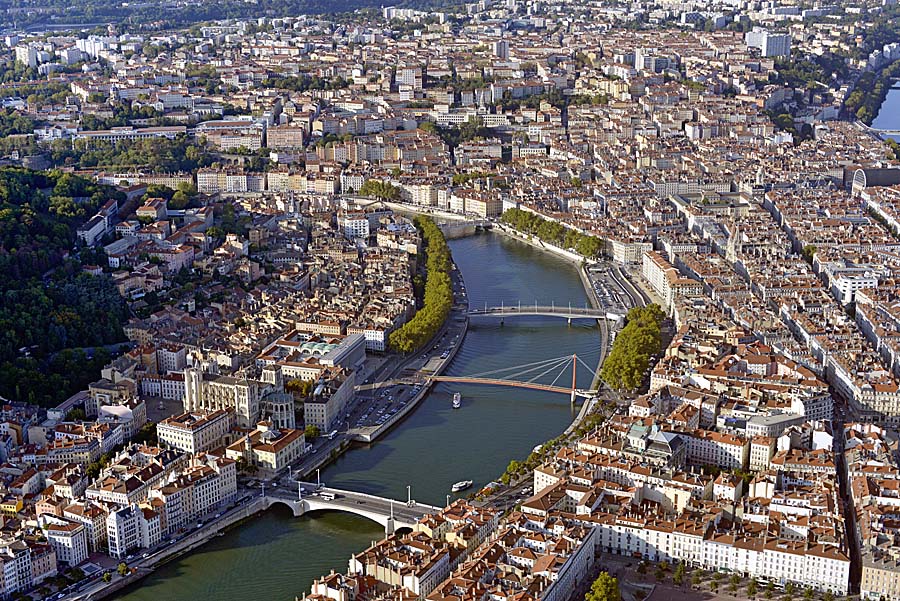 69lyon-301-0917