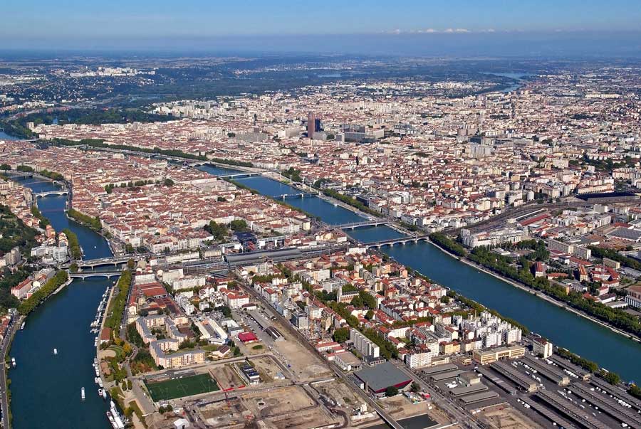 69lyon-583-0907