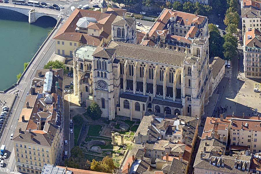 69lyon-649-0917