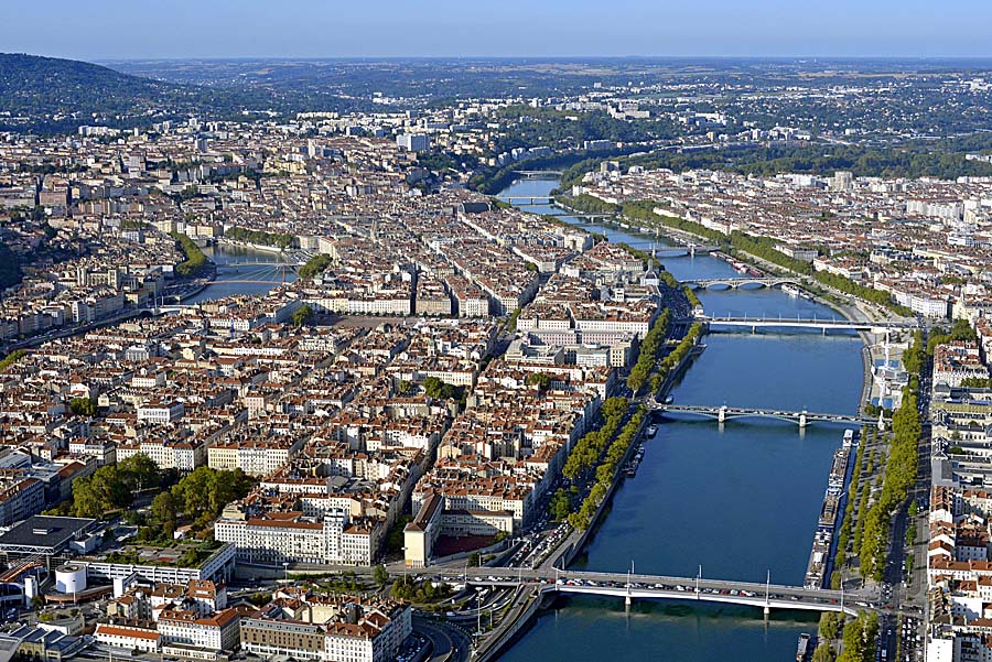 69lyon-724-0917