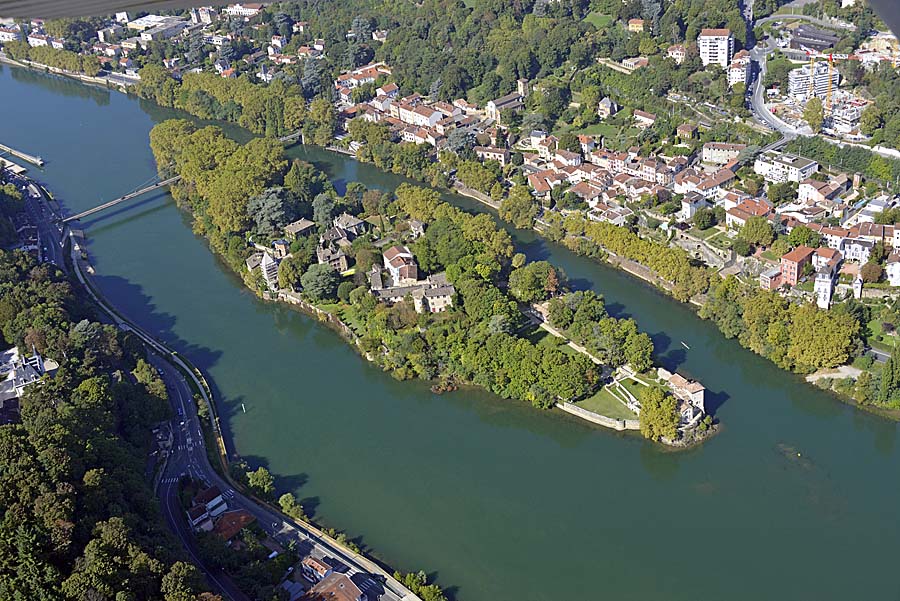 69lyon-959-0917