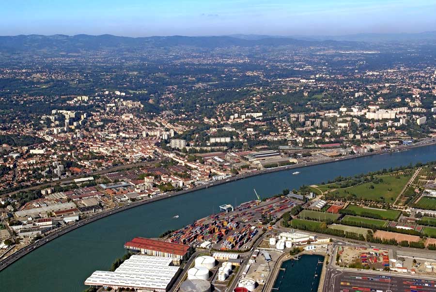 69lyon-port-11-0907