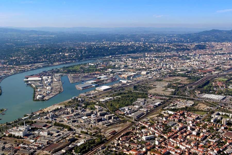 69lyon-port-12-0907