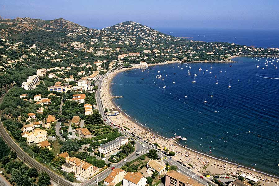 83agay-3-e98