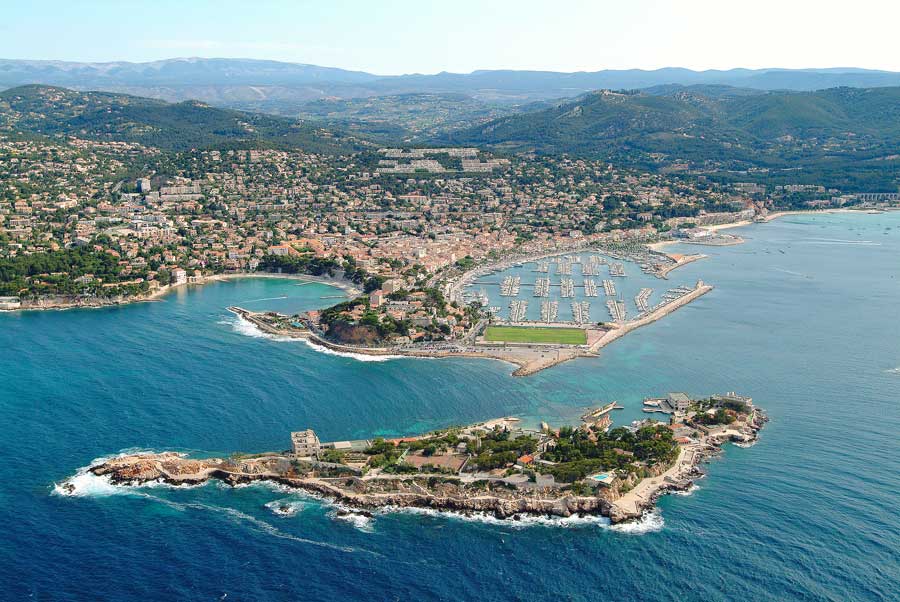 83bandol-18-0704