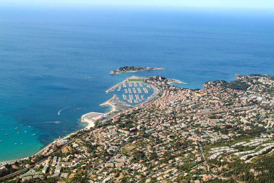 83bandol-7-0704