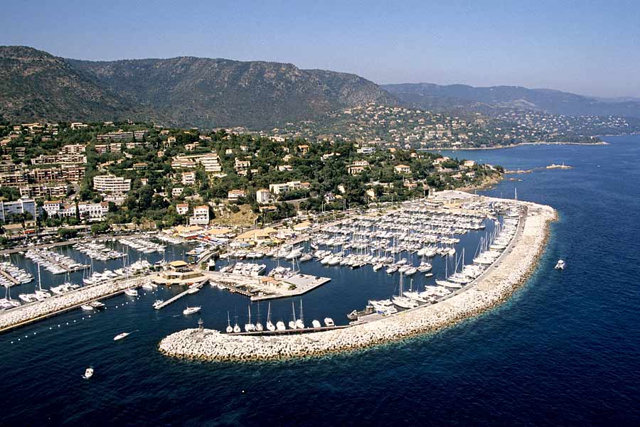 83le-lavandou-7-e98