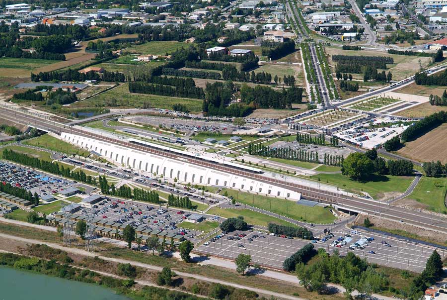 84avignon-gare-tgv-18-0806