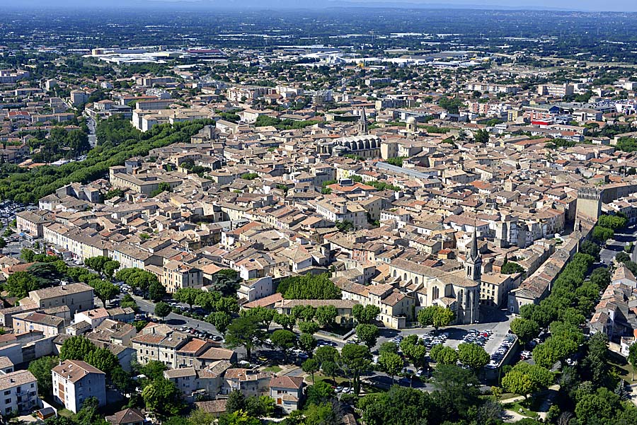 84carpentras-23-0616