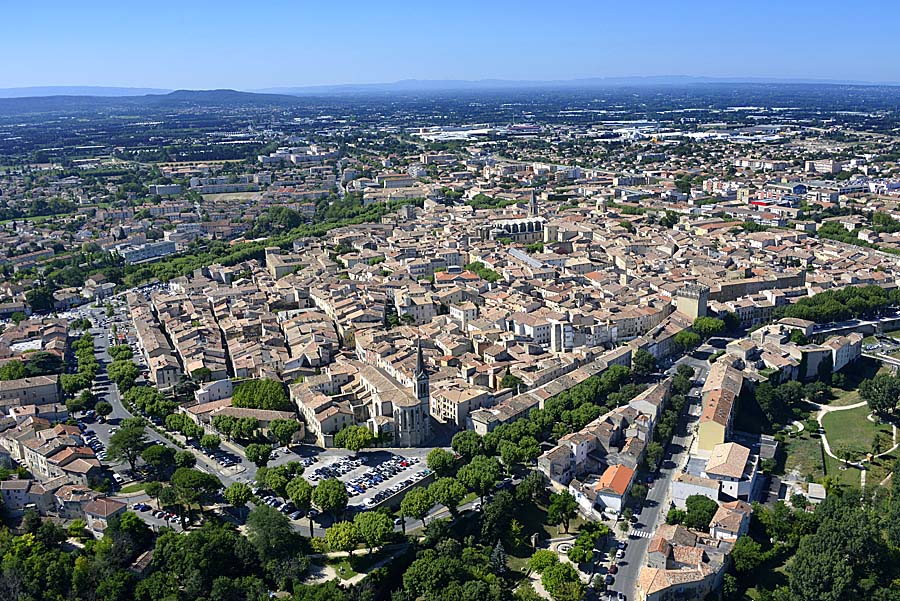 84carpentras-25-0616