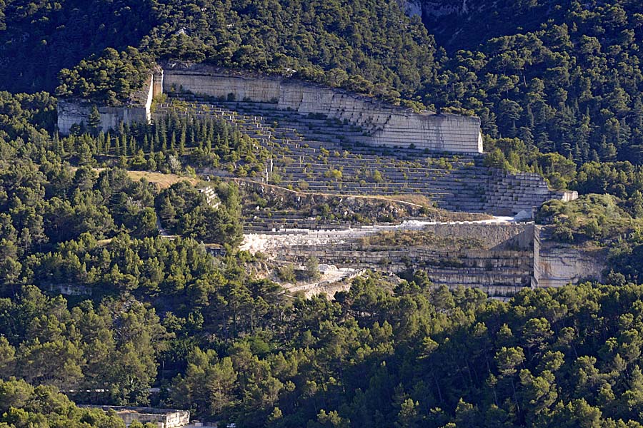 84carriere-menerbes-1-0717