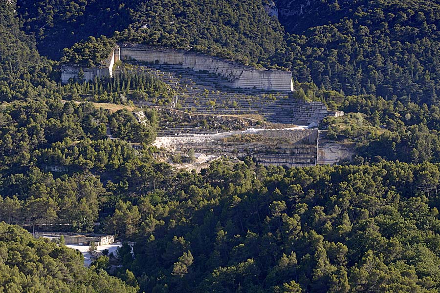 84carriere-menerbes-2-0717