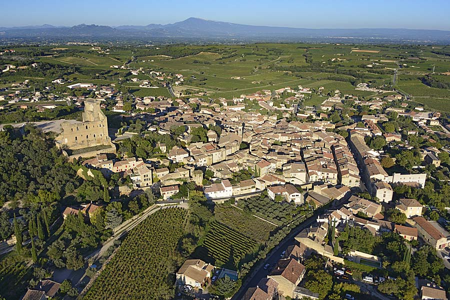 84chateauneuf-du-pape-12-0915