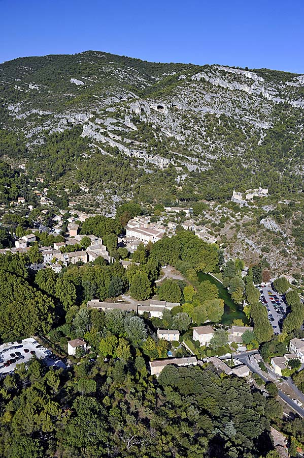 84fontaine-de-vaucluse-11-0912