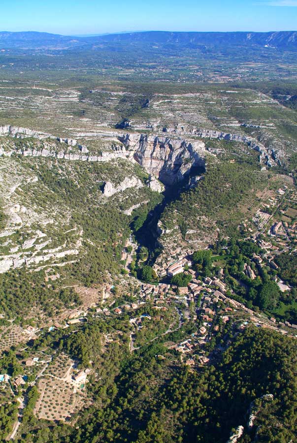 84fontaine-de-vaucluse-43-0806