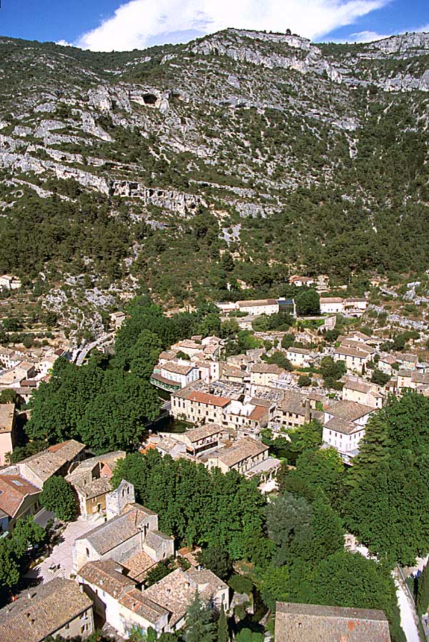 84fontaine-de-vaucluse-6-e99