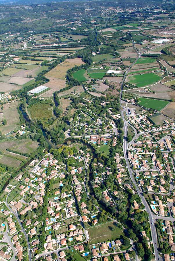 84l-isle-sur-sorgues-46-0806