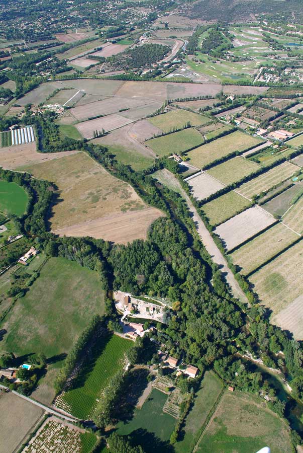 84l-isle-sur-sorgues-56-0806