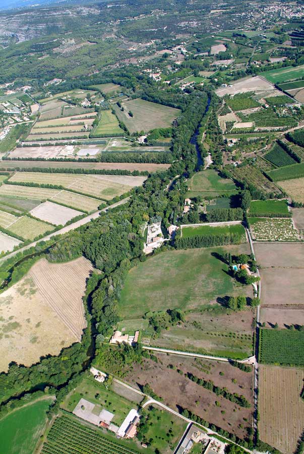 84l-isle-sur-sorgues-58-0806