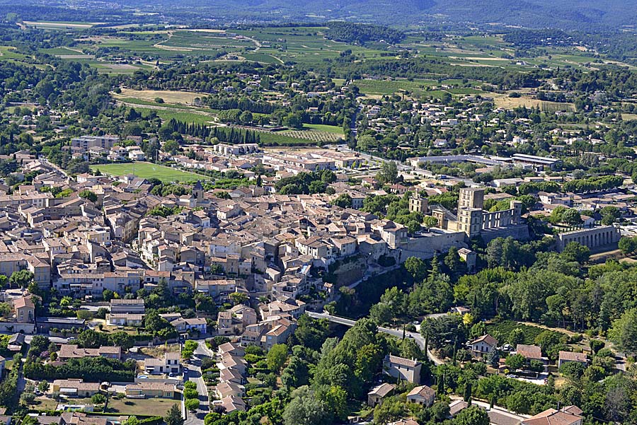 84la-tour-d-aigues-4-0717