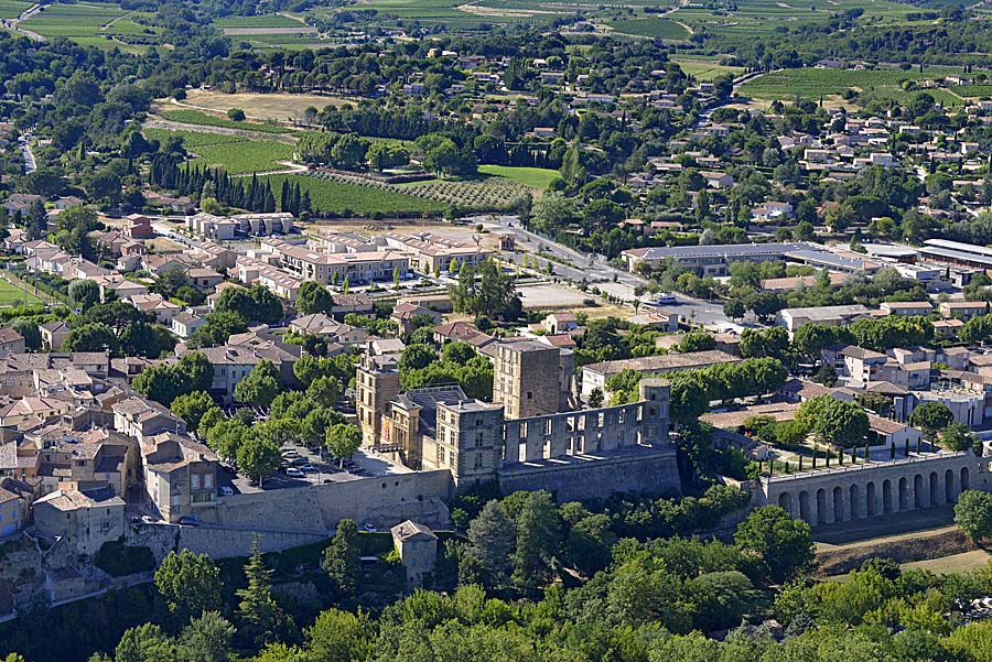 84la-tour-d-aigues-9-0717