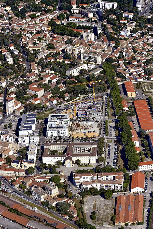 n-hoche-universite-11-0618