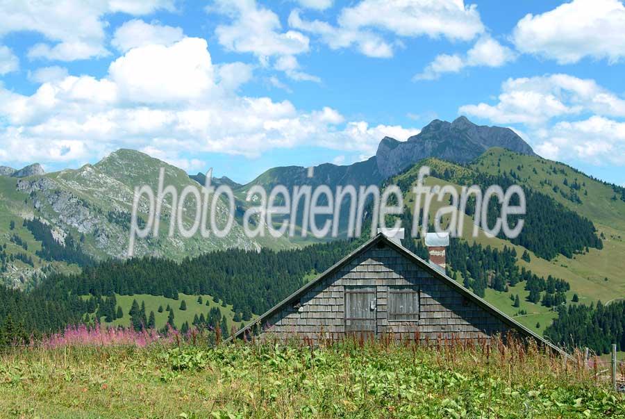 00alpes-chalet-2-0804