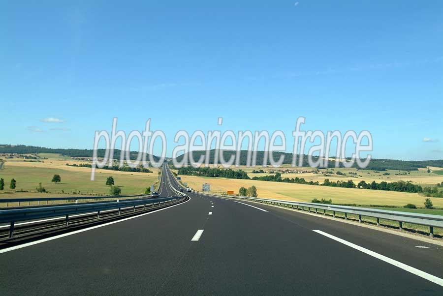 00autoroute-a75-1-e