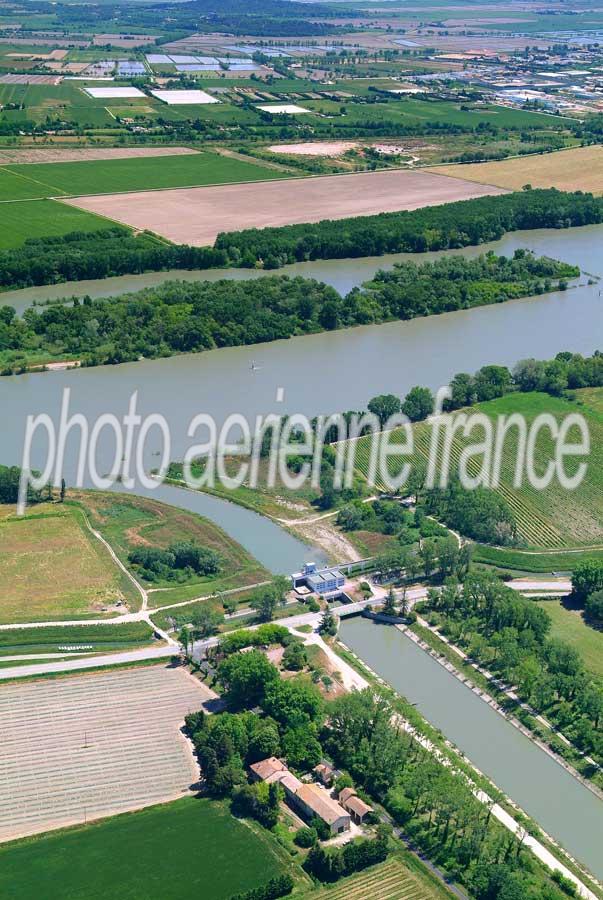 00canal-bas-rhone-10-0506