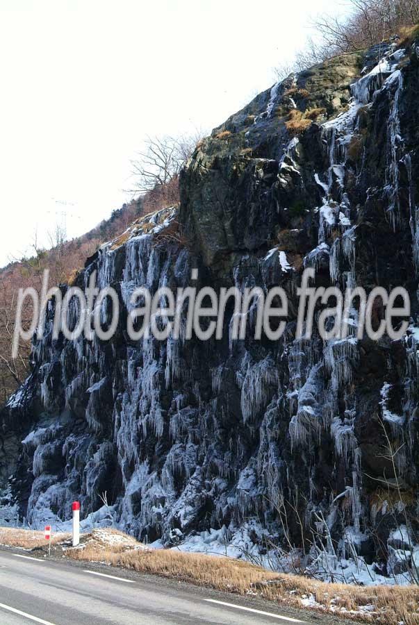 00cascade-glace-1-0306