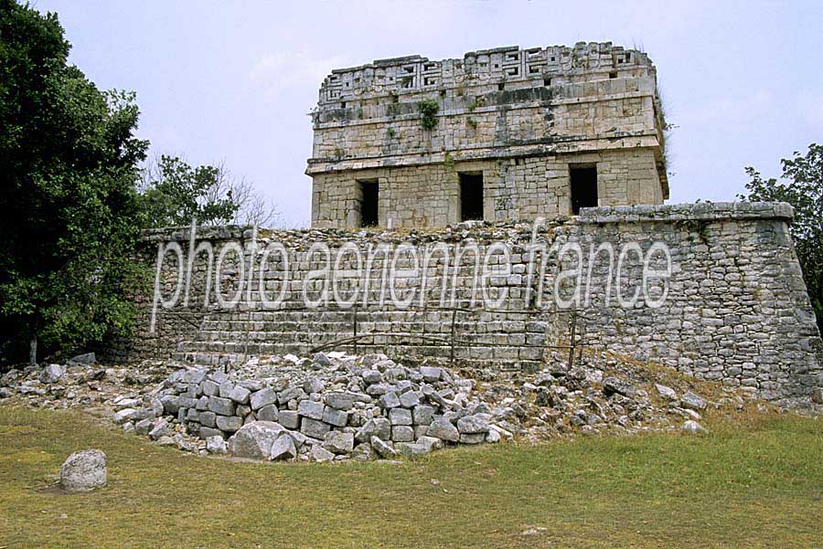 00mex-chichen-itza-11-e